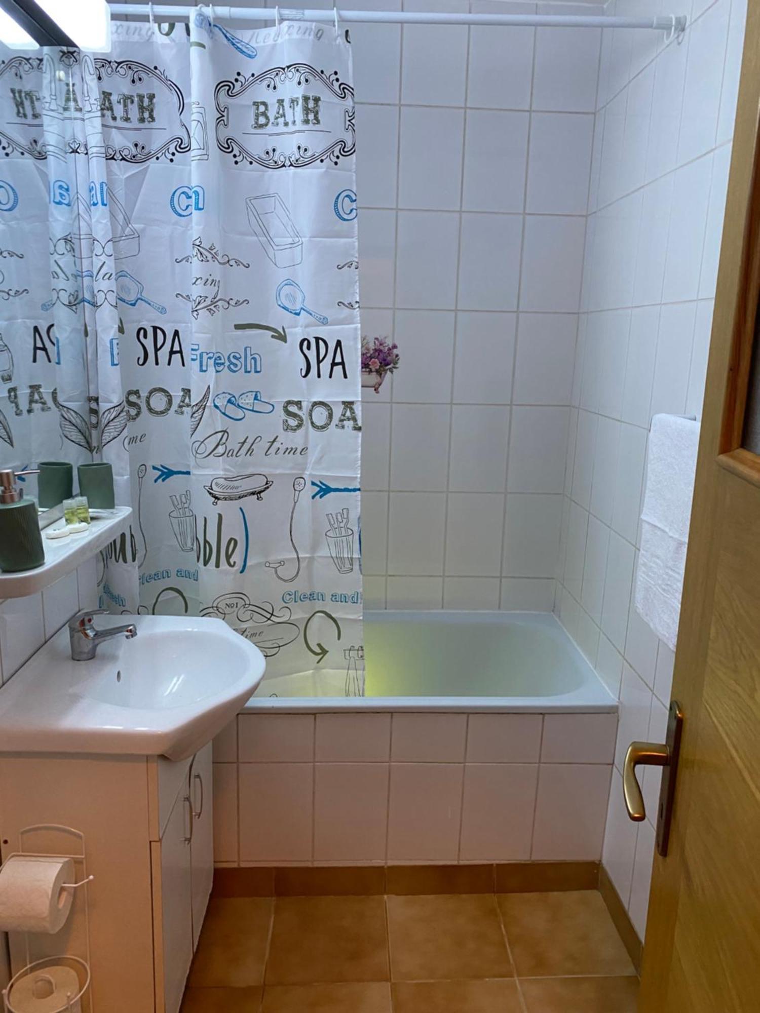 Central Relaxation Apartment Бухарест Экстерьер фото