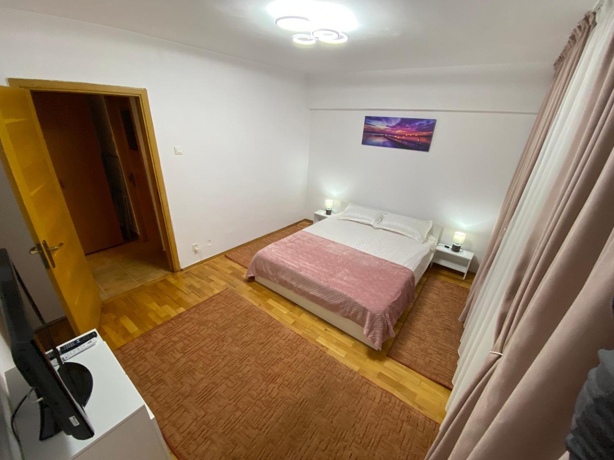 Central Relaxation Apartment Бухарест Экстерьер фото