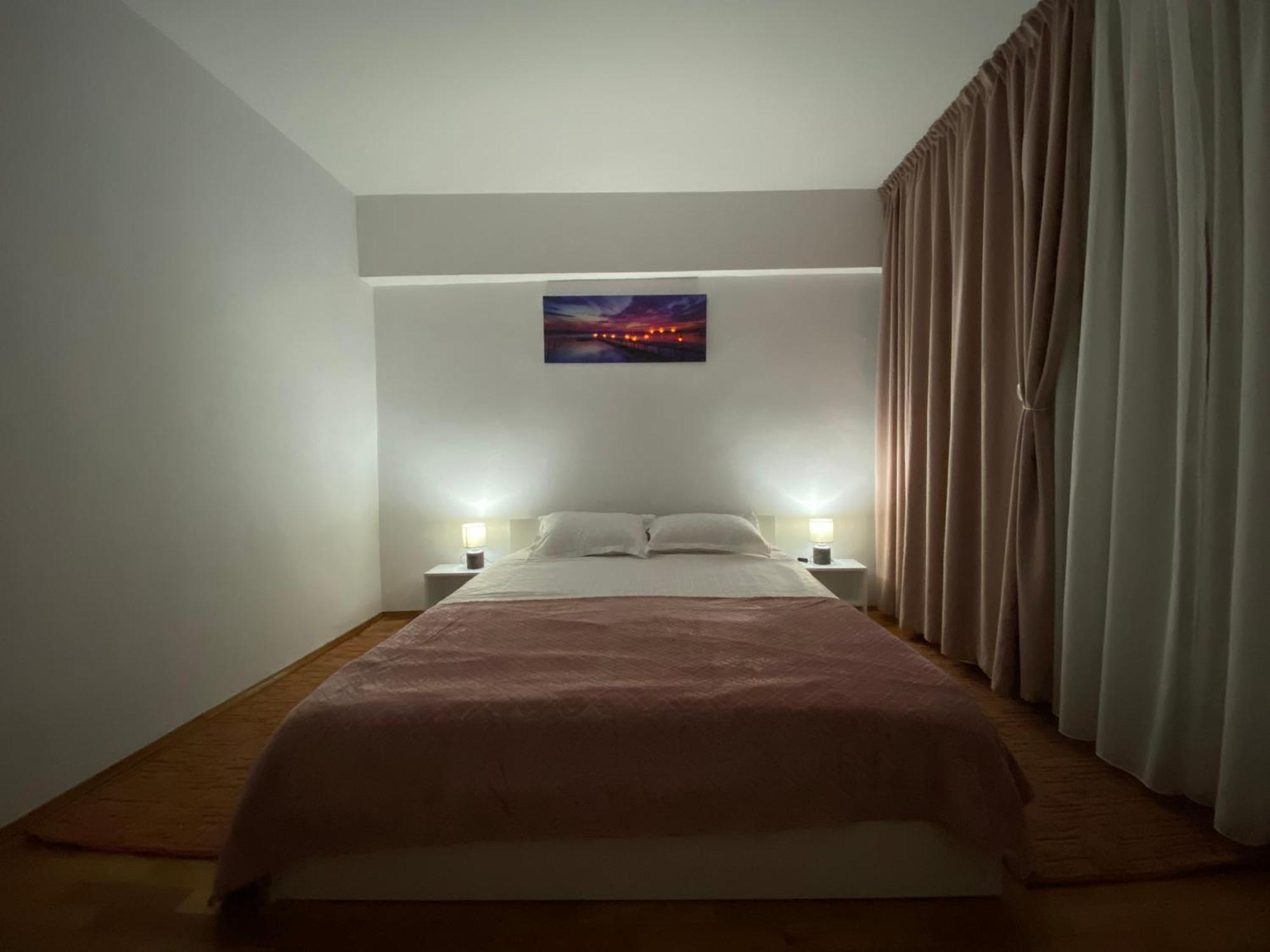 Central Relaxation Apartment Бухарест Экстерьер фото